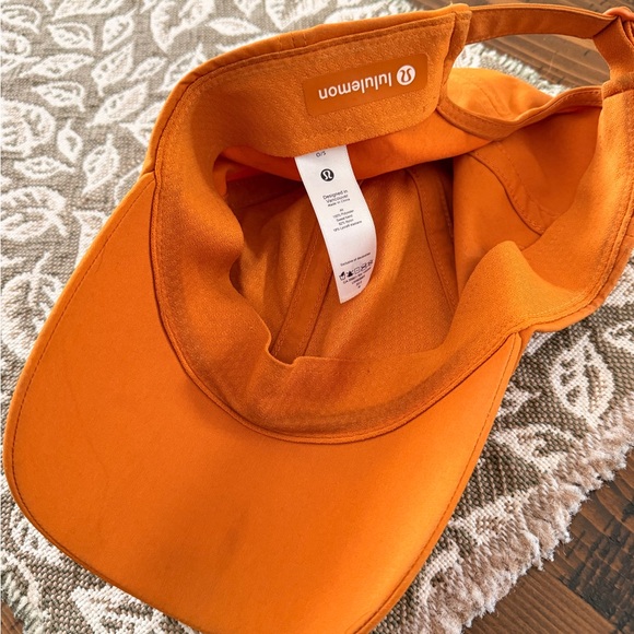 Lululemon Vibrant Orange Cap - Picture 2 of 2